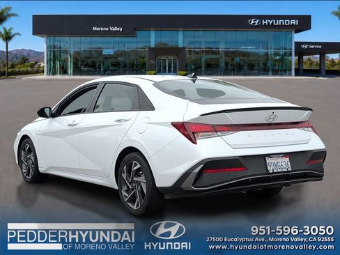 Certified 2025 Hyundai Elantra Sport FWD image 7