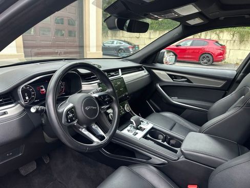 Used 2025 Jaguar F-PACE R-Dynamic S AWD/4WD image 12