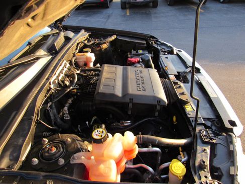 Used 2010 Ford Escape XLT image 31