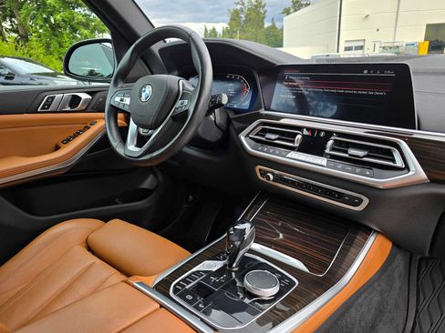 Used 2021 BMW X5 xDrive40i w/ Convenience Package AWD/4WD image 10