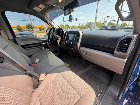 Used 2018 Ford F150 XLT w/ Equipment Group 302A Luxury AWD/4WD image 32