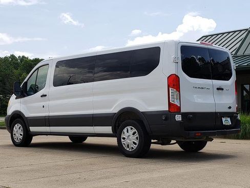 Used 2015 Ford Transit 350 XLT image 3