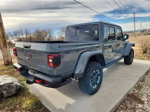 New 2026 Jeep Gladiator Rubicon AWD/4WD image 3