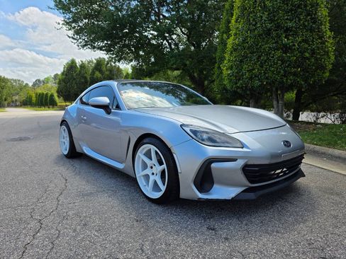 Used 2023 Subaru BRZ Limited RWD image 7