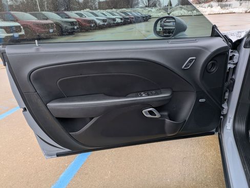 Used 2022 Dodge Challenger R/T Scat Pack w/ Shaker Package image 11