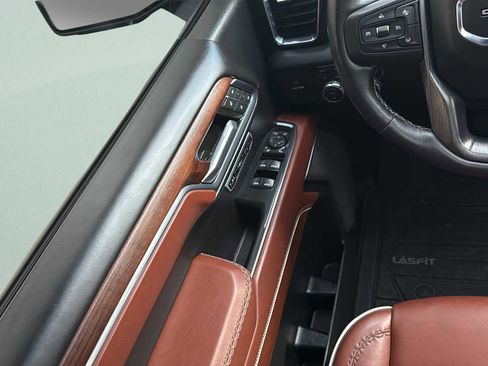 Used 2023 GMC Sierra 1500 Denali Ultimate image 11