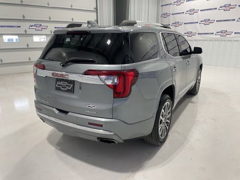 Used 2023 GMC Acadia Denali image 8