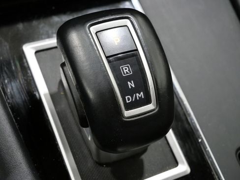 Used 2024 Mitsubishi Outlander SE image 23