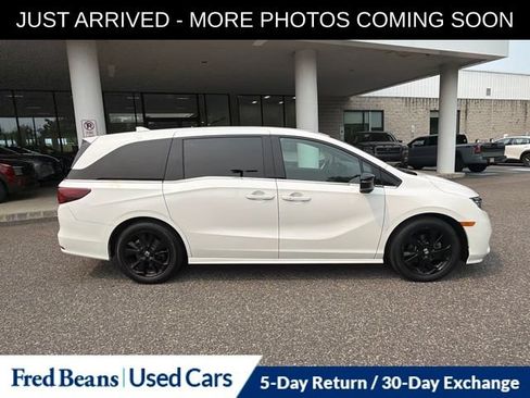 Used 2023 Honda Odyssey Sport image 9