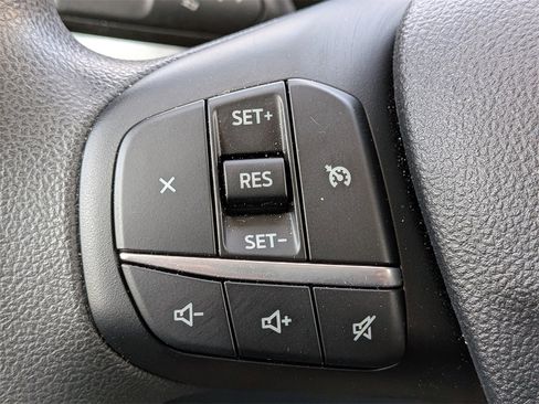 Used 2023 Ford Maverick XLT image 25