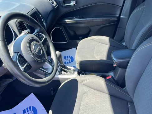 Used 2018 Jeep Compass Sport w/ Tech Group AWD/4WD image 11