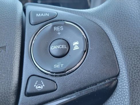 Used 2021 Honda HR-V EX image 18