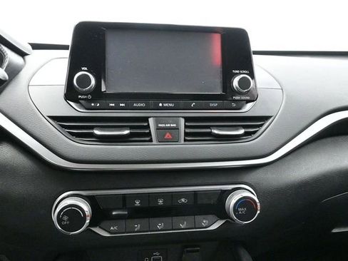 Used 2021 Nissan Altima 2.5 S image 15