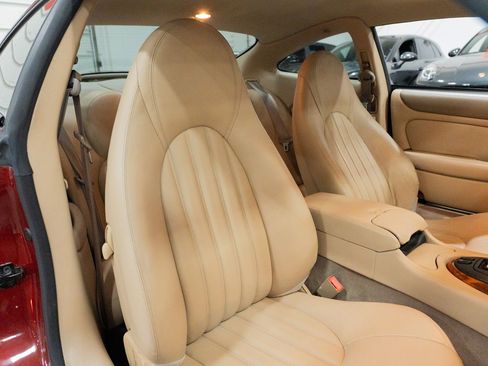 Used 1999 Jaguar XK8 Coupe image 21