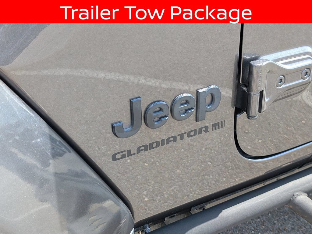 Used 2023 Jeep Gladiator Sport AWD/4WD image 10