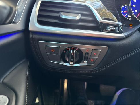 Used 2017 BMW 750i xDrive image 17