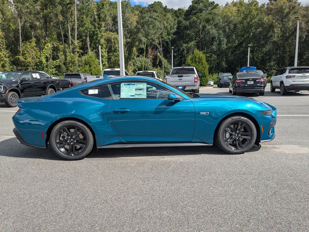 New 2026 Ford Mustang GT RWD image 3