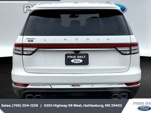 Used 2022 Lincoln Aviator Reserve w/ Elements Package Plus image 4