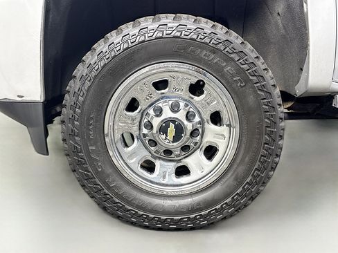 Used 2019 Chevrolet Silverado 3500 W/T w/ WT Convenience Package image 36