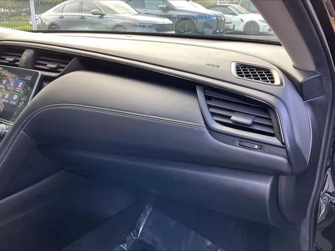 Used 2022 Honda Insight EX image 17