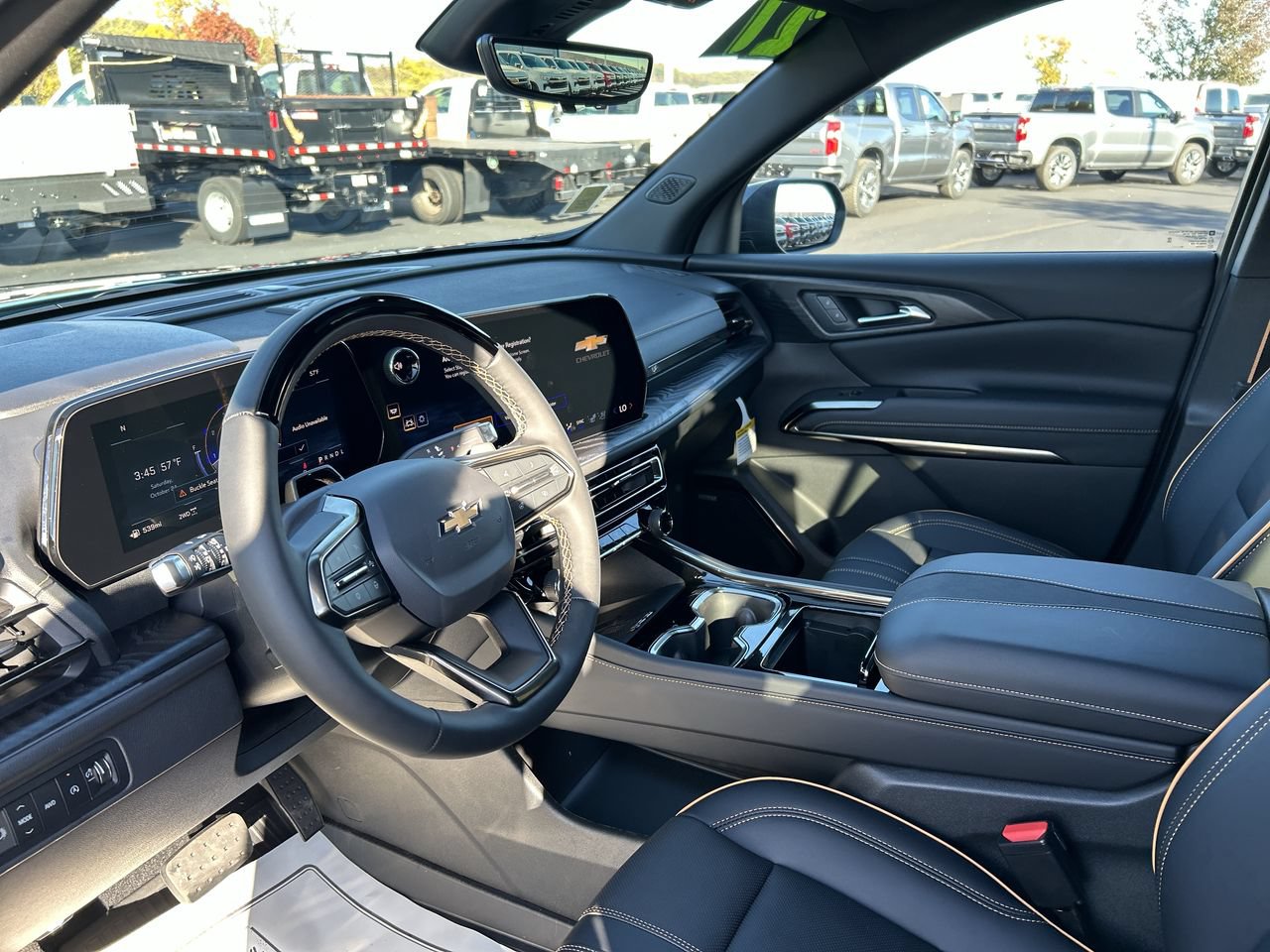 New 2027 Chevrolet Traverse High Country w/ LPO, Floor Liner Package AWD/4WD image 25