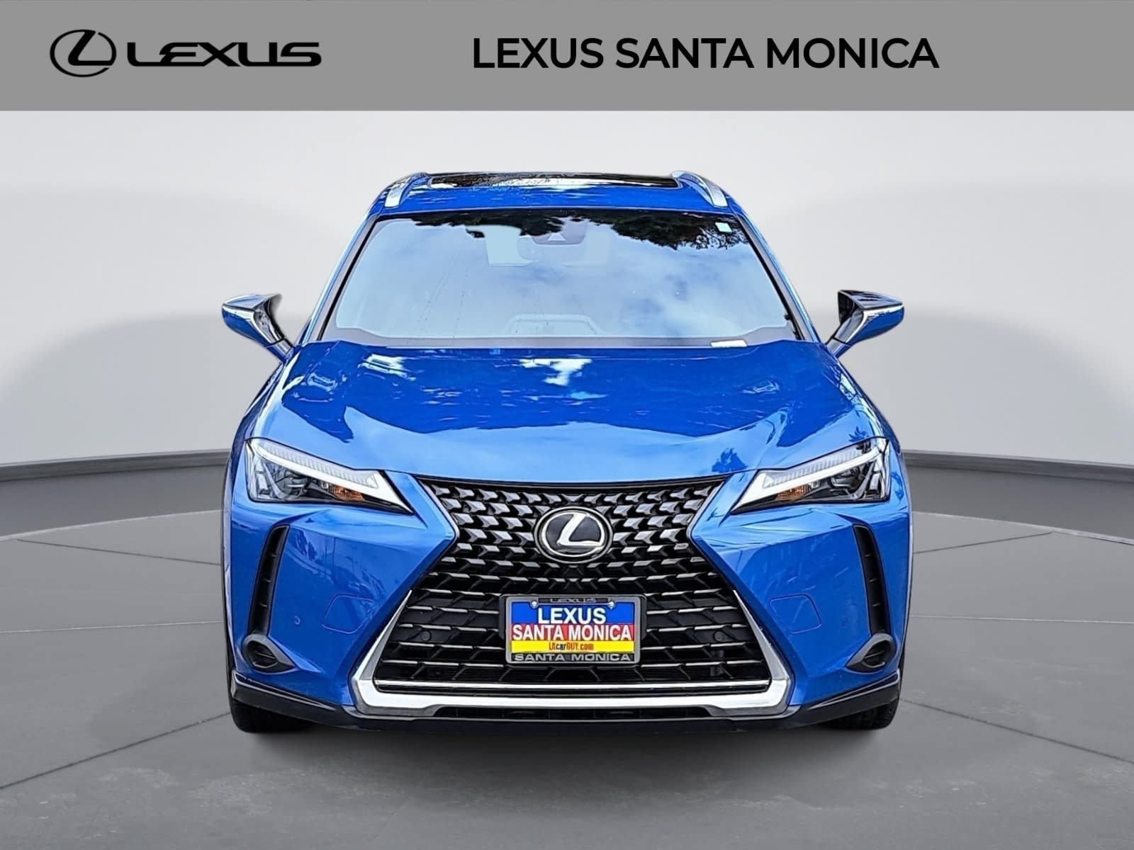Used 2024 Lexus UX 250h FWD image 2