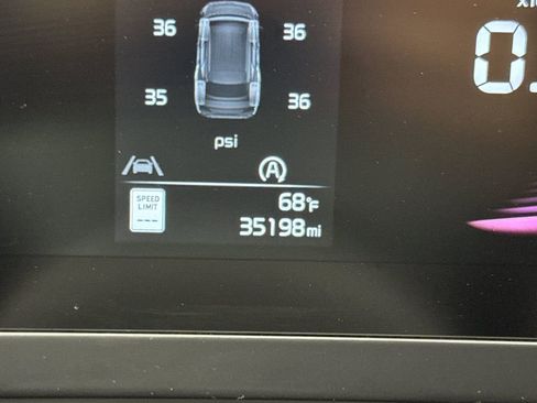 Used 2024 Kia Sportage LX image 25