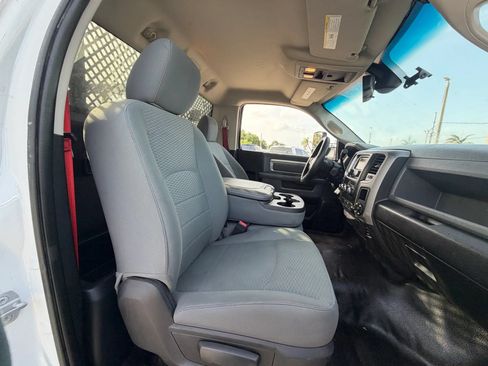 Used 2016 RAM 5500 Tradesman w/ Power Accessory Group AWD/4WD image 15