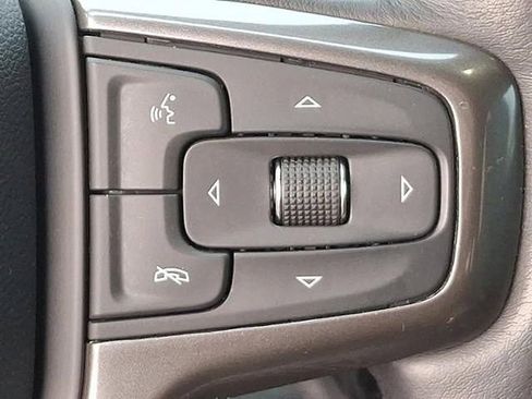 Used 2023 Chevrolet Silverado 1500 ZR2 image 26