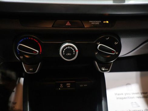 Used 2020 Kia Rio S image 27