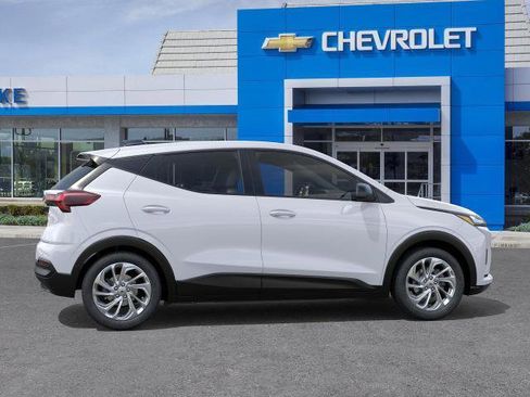 New 2027 Chevrolet Bolt LT w/ Comfort Package image 5