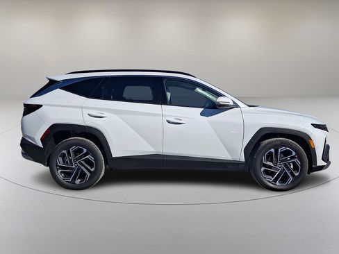 New 2026 Hyundai Tucson Limited image 8