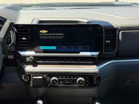 New 2026 Chevrolet Silverado 2500 LTZ w/ LTZ Plus Package AWD/4WD image 9