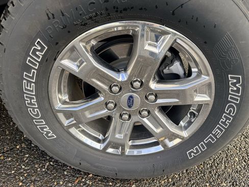 Used 2021 Ford F150 XLT w/ Equipment Group 302A High image 13