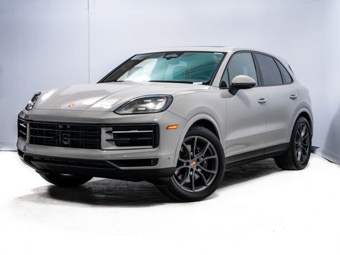 New 2026 Porsche Cayenne AWD/4WD image 1