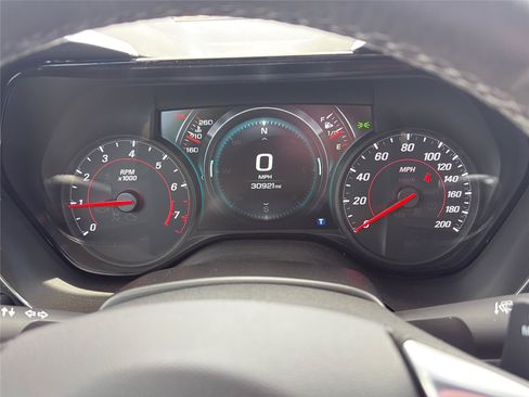 Used 2018 Chevrolet Camaro SS RWD image 24