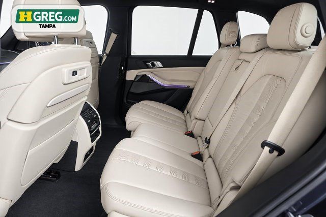Used 2020 BMW X5 sDrive40i w/ Luxury Seating Package RWD image 12