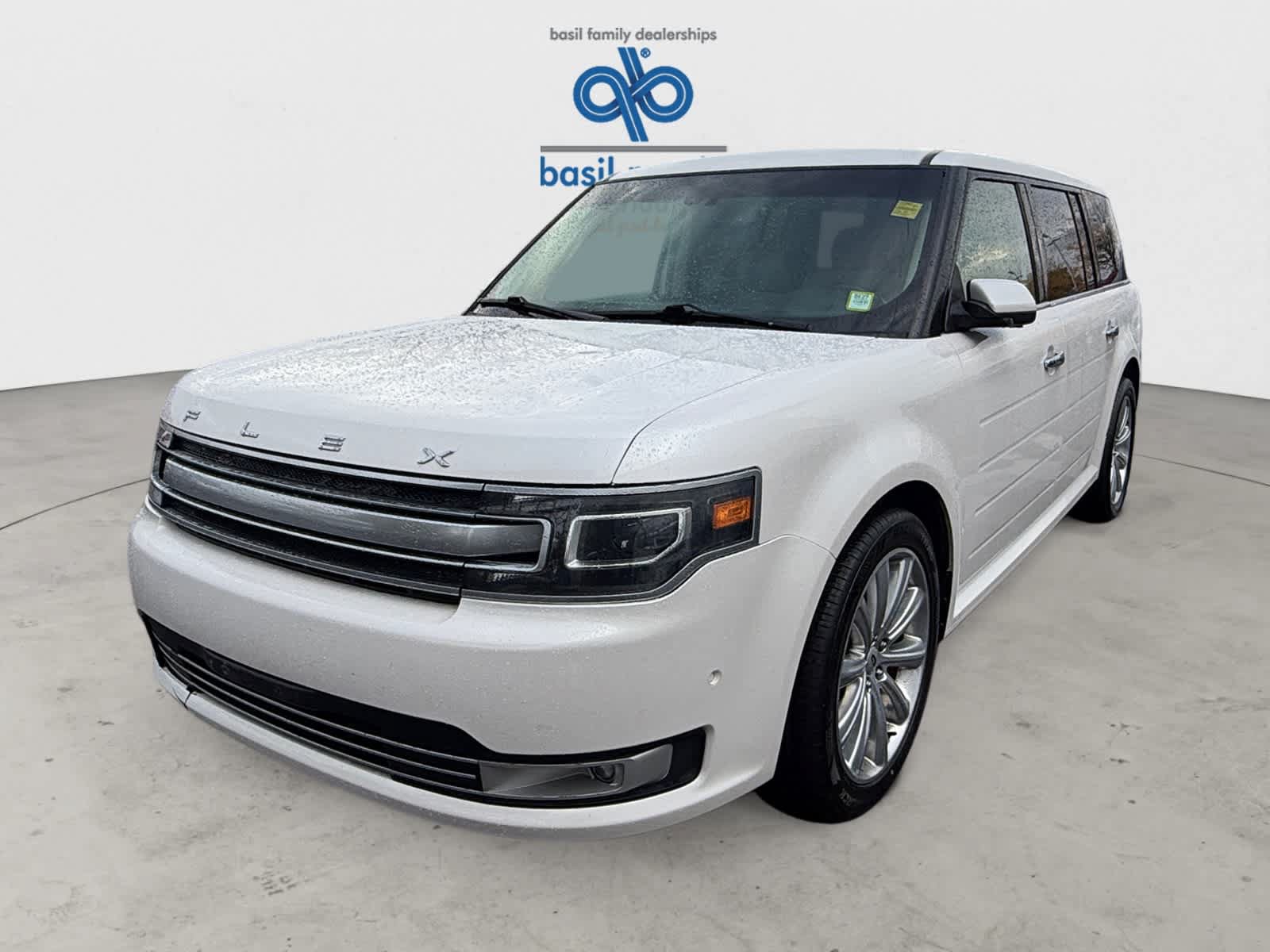 Used 2019 Ford Flex Limited w/ Equipment Group 303A AWD/4WD image 2