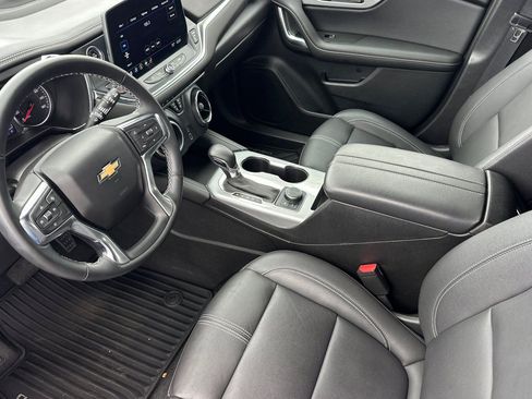 Used 2024 Chevrolet Blazer LT FWD image 10