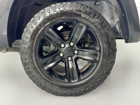 Used 2021 RAM 1500 Classic Warlock AWD/4WD image 8
