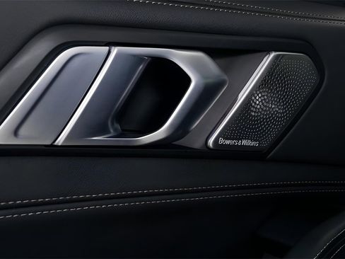 Used 2024 BMW X6 M60i image 66