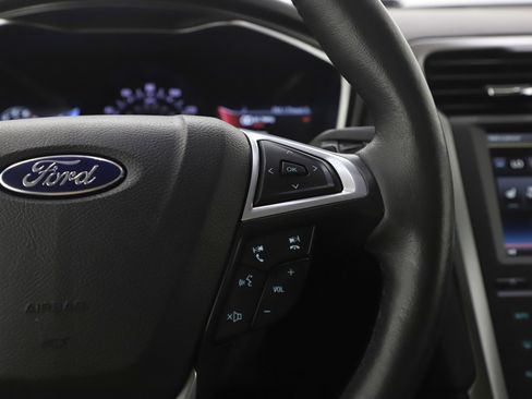 Used 2014 Ford Fusion Titanium image 25