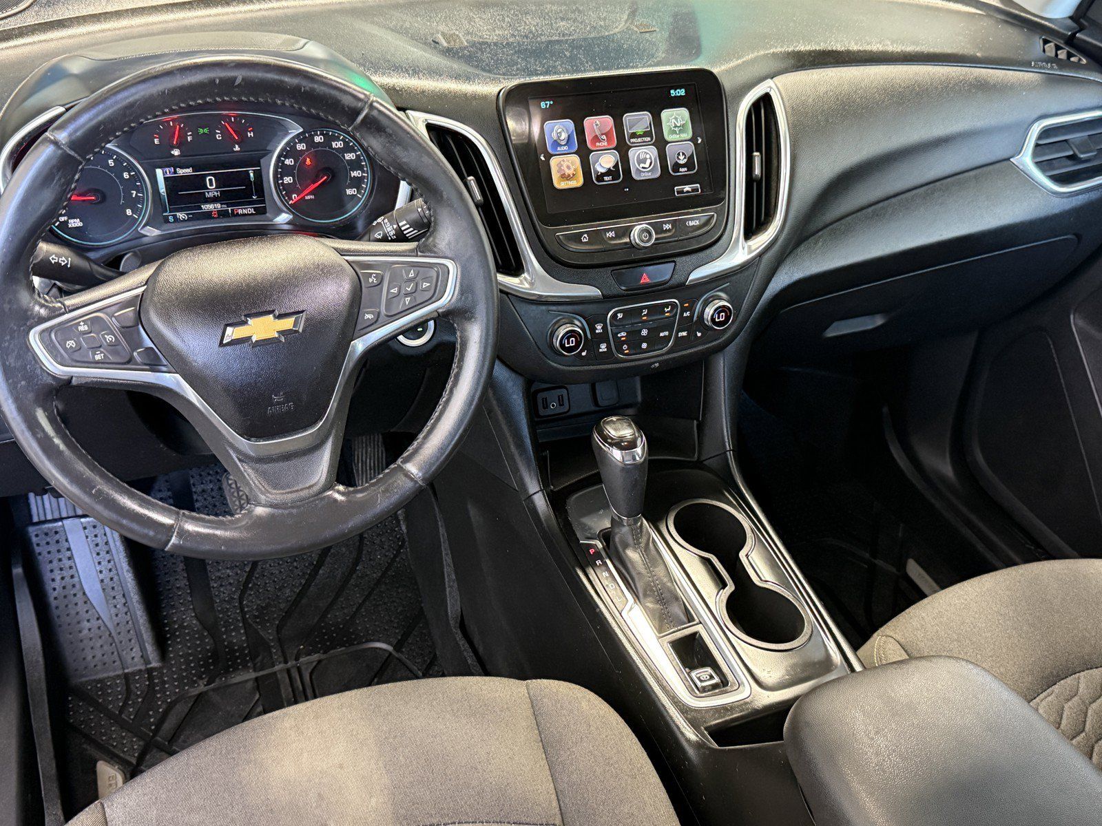 Used 2018 Chevrolet Equinox LT w/ Sun & Infotainment Package FWD image 19