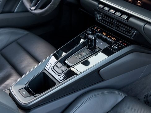 Certified 2021 Porsche 911 Carrera S image 40