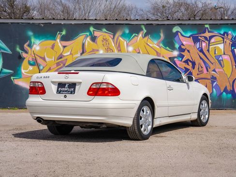 Used 2003 Mercedes-Benz CLK 320 Cabriolet image 5