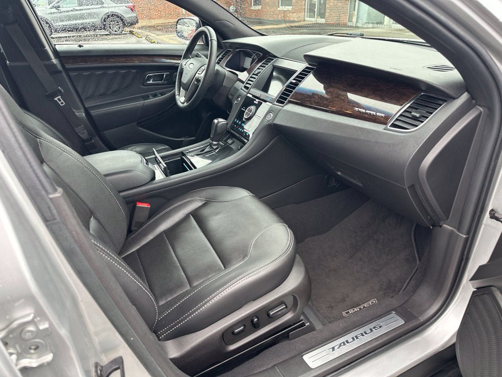 Certified 2019 Ford Taurus Limited w/ Driver Assist Package AWD/4WD image 11