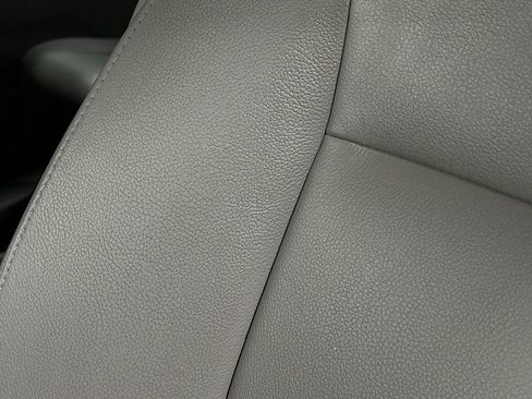 Used 2016 Honda Odyssey Touring image 17