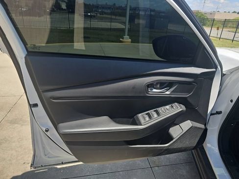 Used 2023 Honda Accord Sport image 11