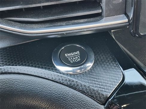 Certified 2022 Ford Explorer ST-Line w/ Class IV Trailer Tow Package image 27