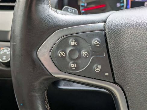 Used 2015 Chevrolet Suburban LTZ image 39